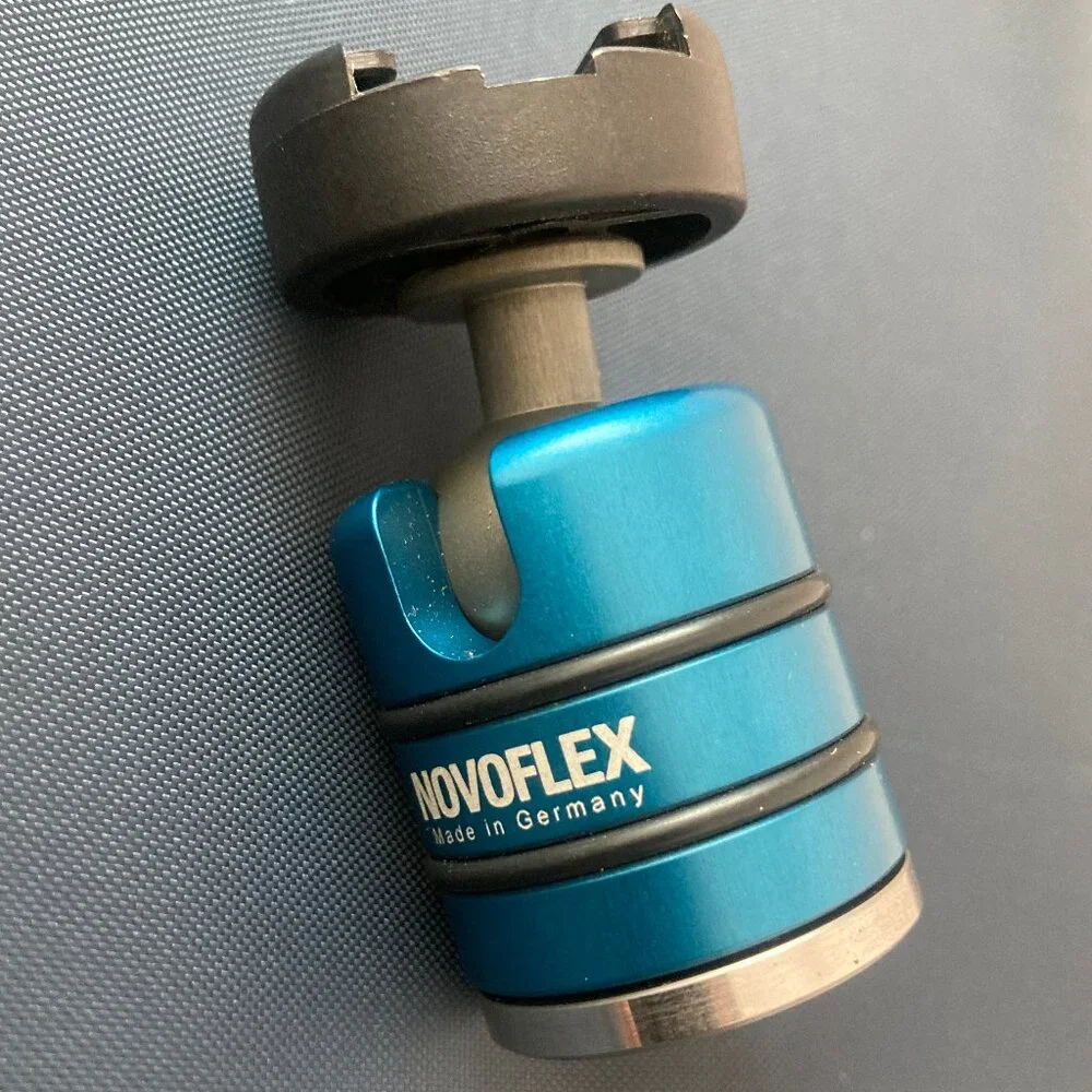 Photography. Novoflex Ball Tripod Head Neiger 19 w/ Shoe Mount -As New